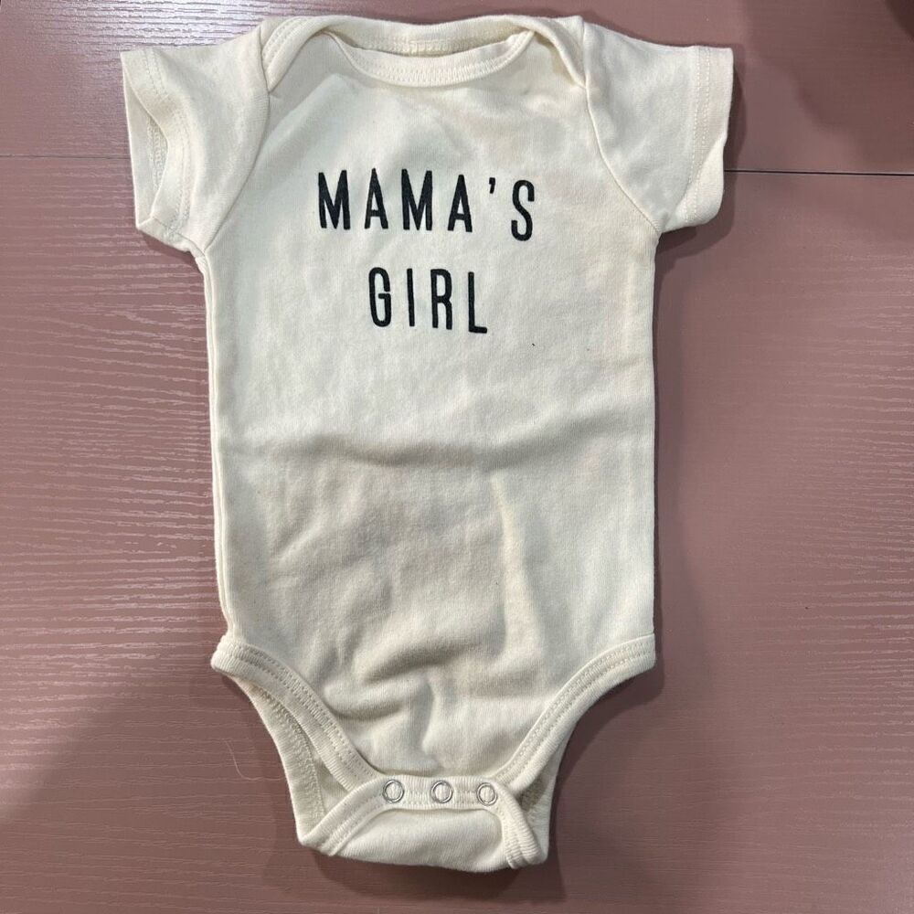 Mama's Girl Onesie 0-3M EUC